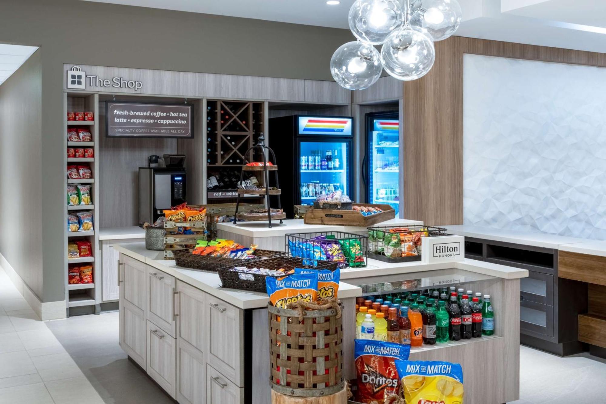 Hilton Garden Inn Longmont Bagian luar foto